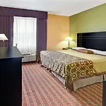 Super 8 by Wyndham Houston/I-10/Federal Road