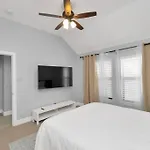 Dreamy 3Bdrm Museum/Med Ctr Gem