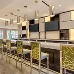 Doubletree By Hilton Hotel & Suites Houston By The Galleria