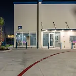 Azul Inn
