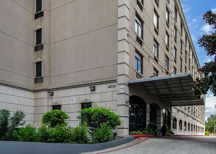 Surestay Plus Hotel By Best Western Houston Medical Center