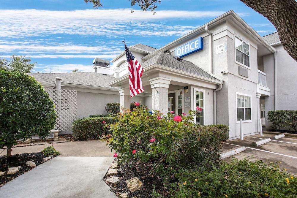 6-houston, Tx - Westchase Hotel 2*