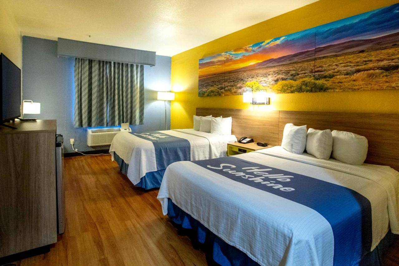 Hotel Days & By Wyndham North/aldine 2*