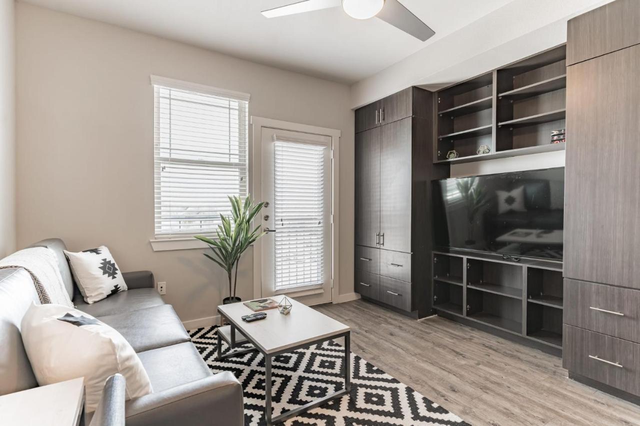 East Dt Getaway Near Parks And Restaurants *