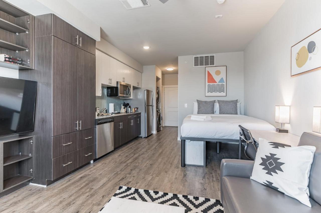 Apartment East Dt Getaway Near Parks And Restaurants