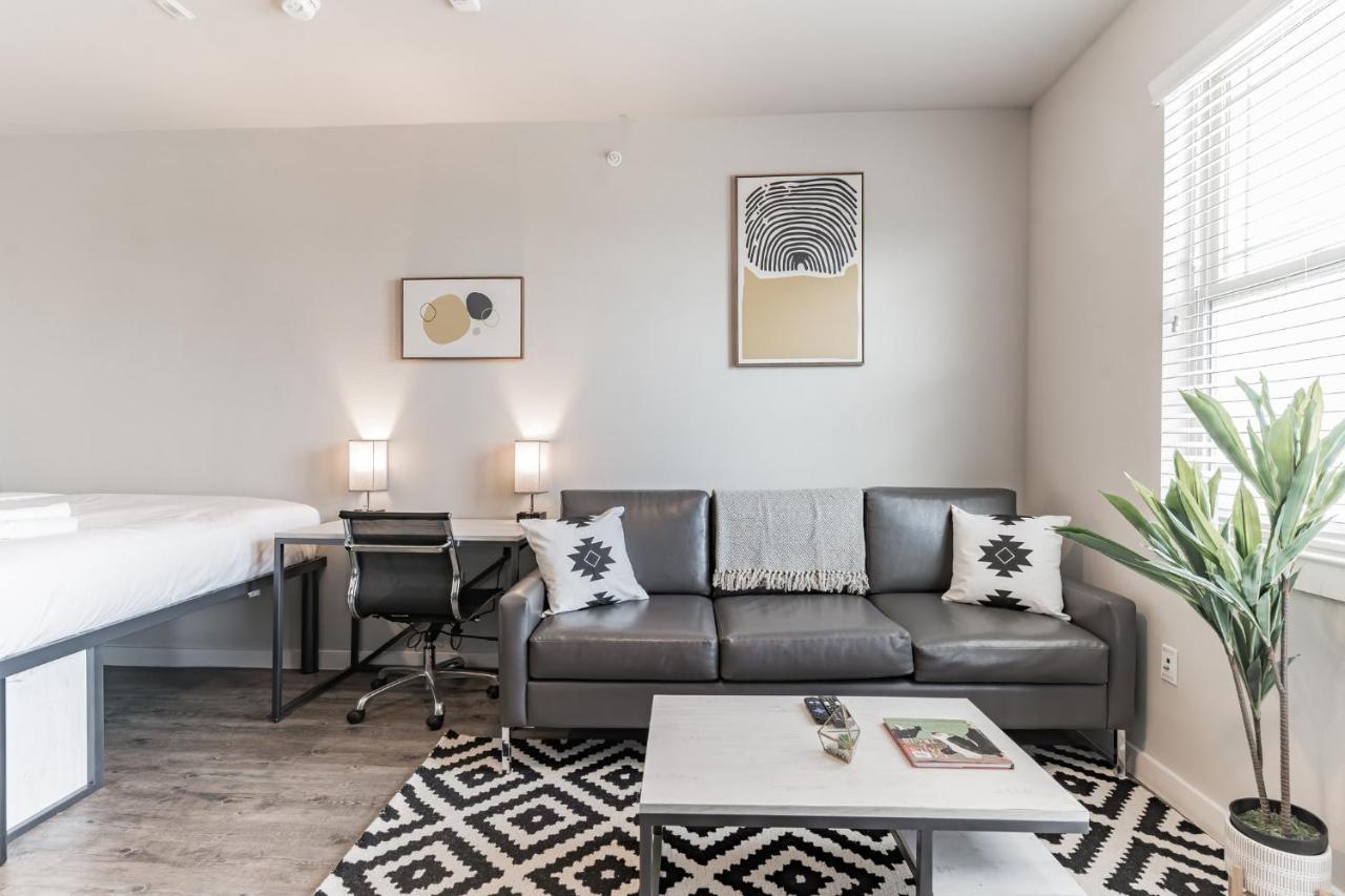Apartment East Dt Getaway Near Parks And Restaurants Houston