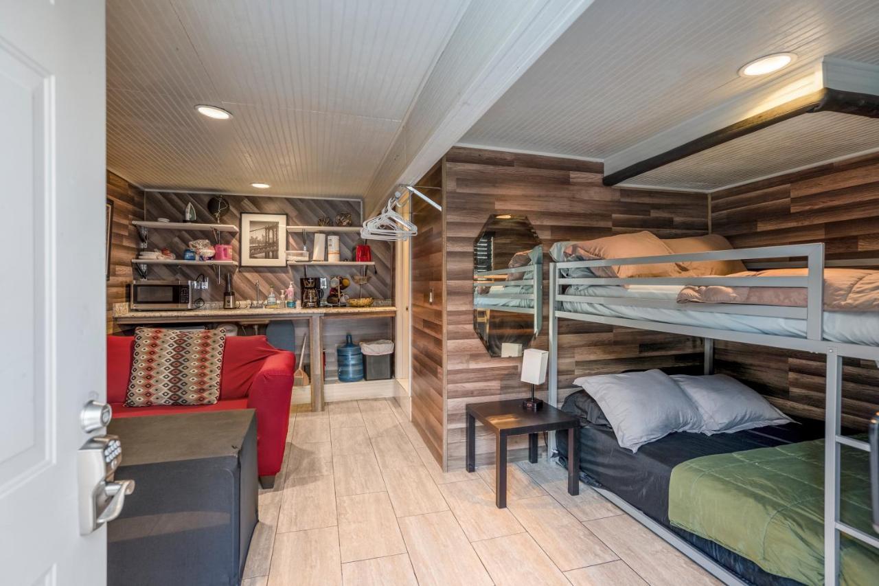 Apartment East Downtown Modern Cabin