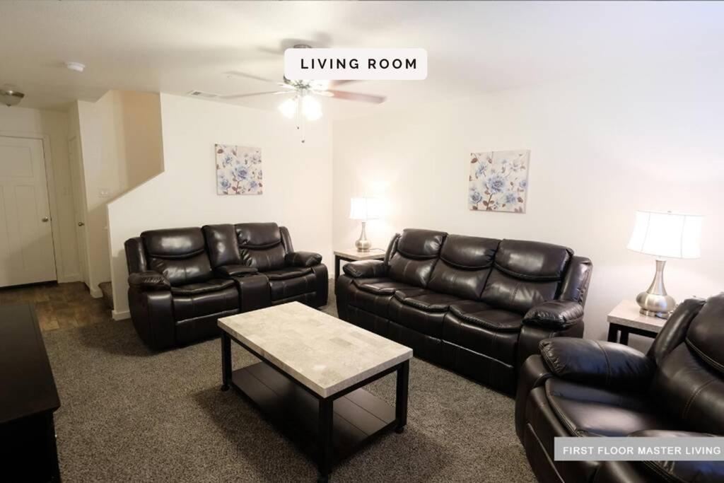 3 Story, 3 Bdrm, 4 Beds, 2 Bath, North Houston, Iah - 10b Holiday home Houston