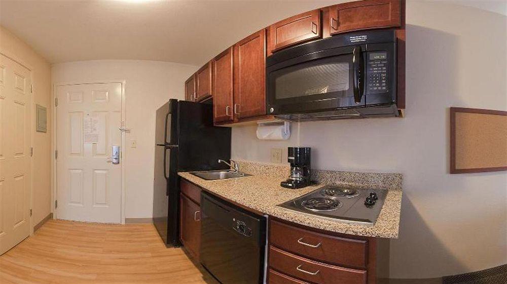 Candlewood Westchase - Westheimer By Ihg 2*