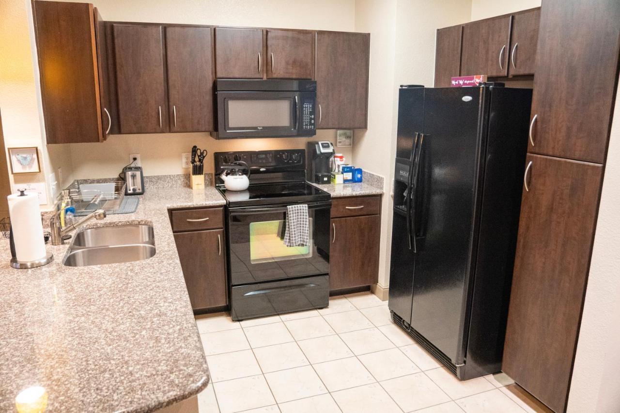 Galleria-uptown Modern Apt *