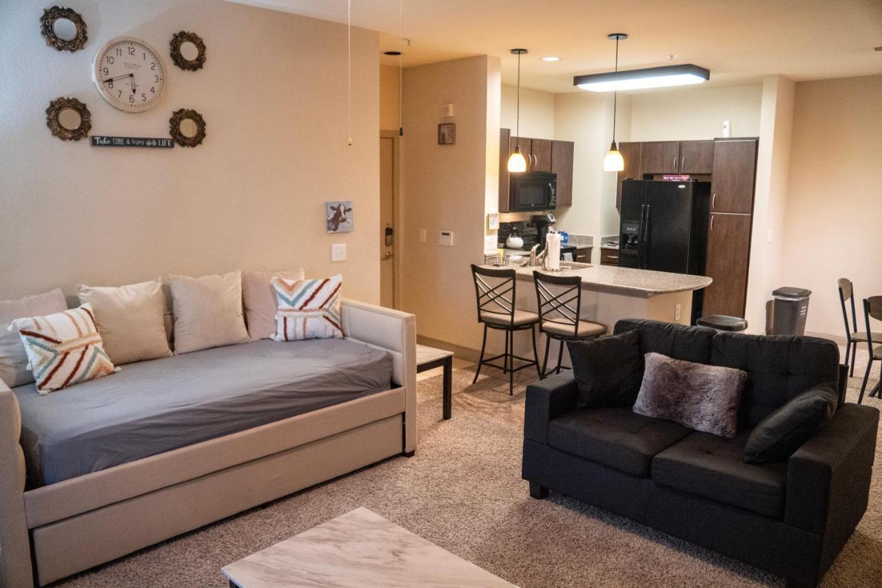 Galleria-uptown Modern Apt Houston