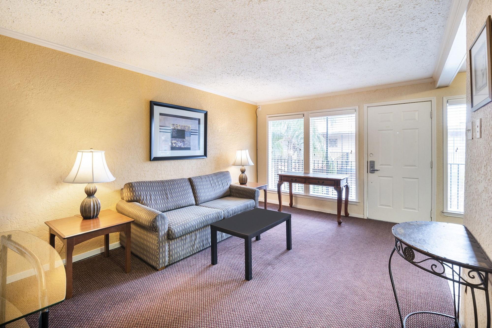 Oyo & Galleria Hotel Houston