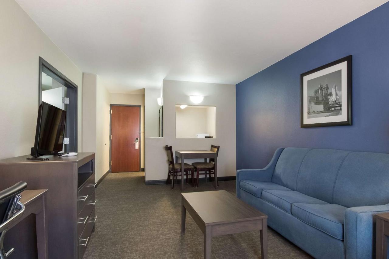 Surestay Plus By Best Western Medical Center Hotel Houston