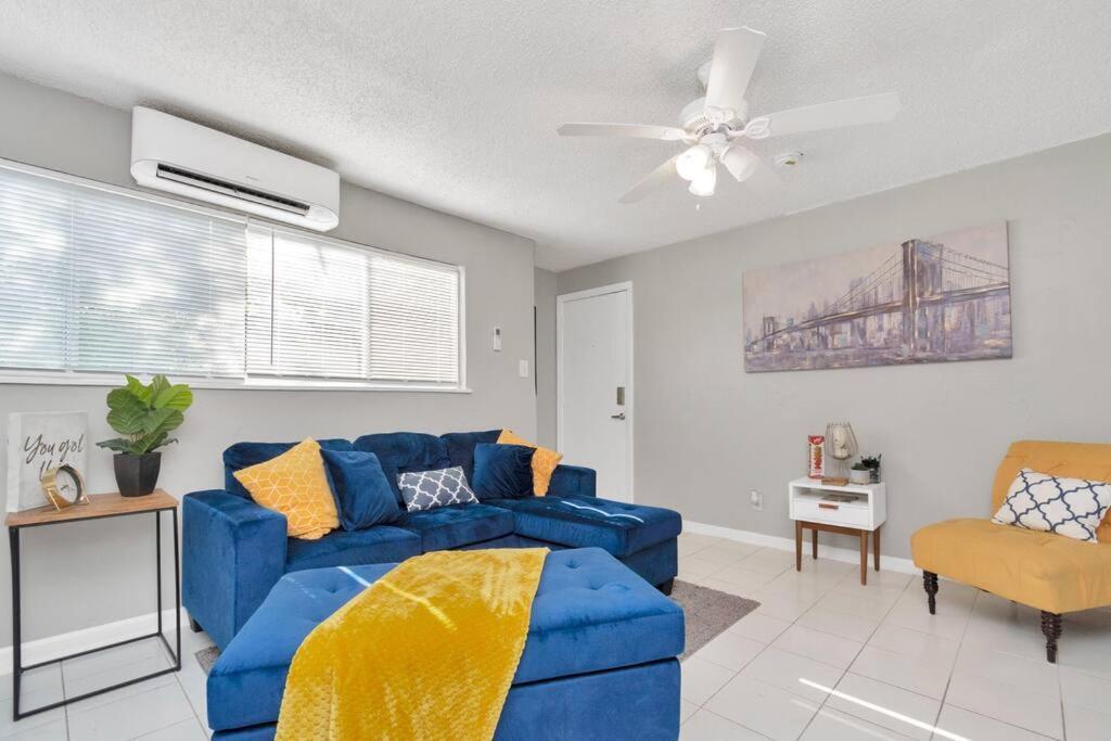 Quiet Oasis With 1 Bedroom In The Montrose Area Apartment Houston