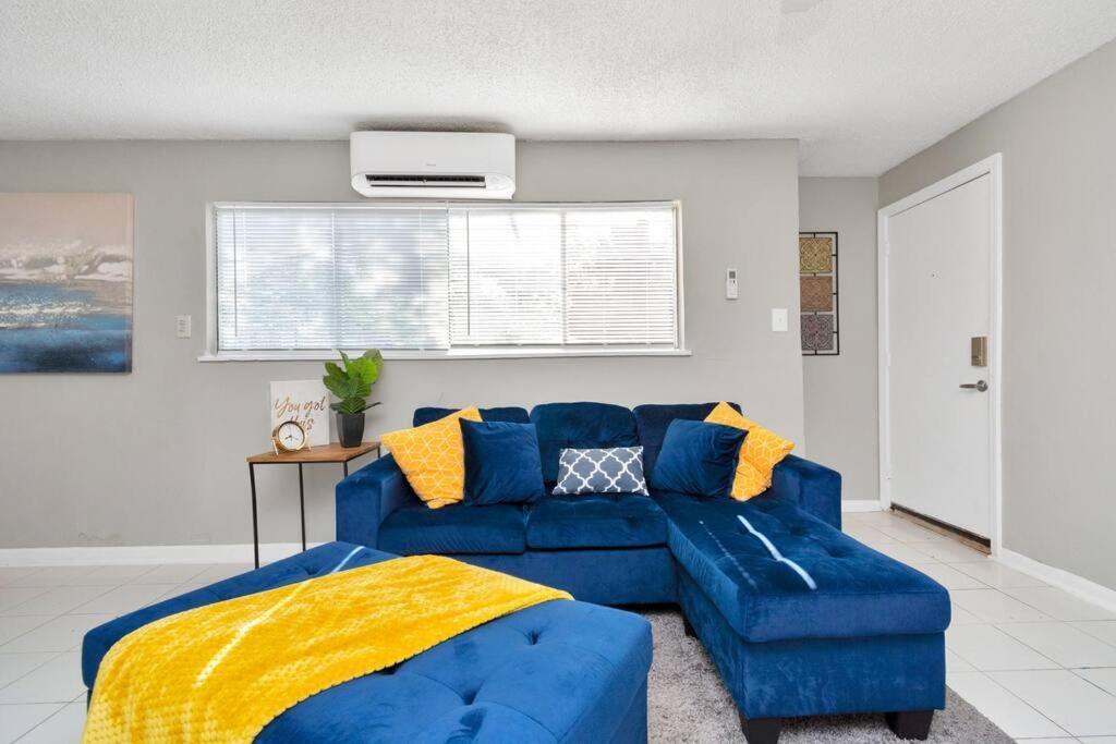 Apartment Quiet Oasis With 1 Bedroom In The Montrose Area