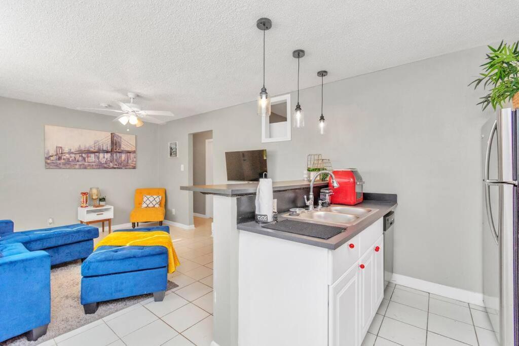 Quiet Oasis With 1 Bedroom In The Montrose Area Houston