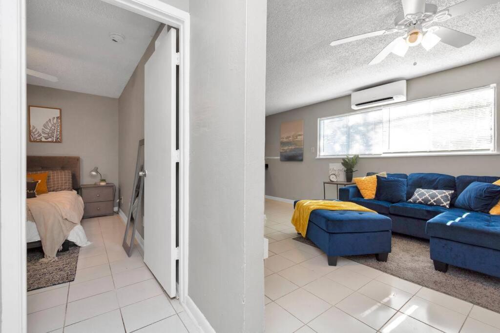 Quiet Oasis With 1 Bedroom In The Montrose Area Apartment