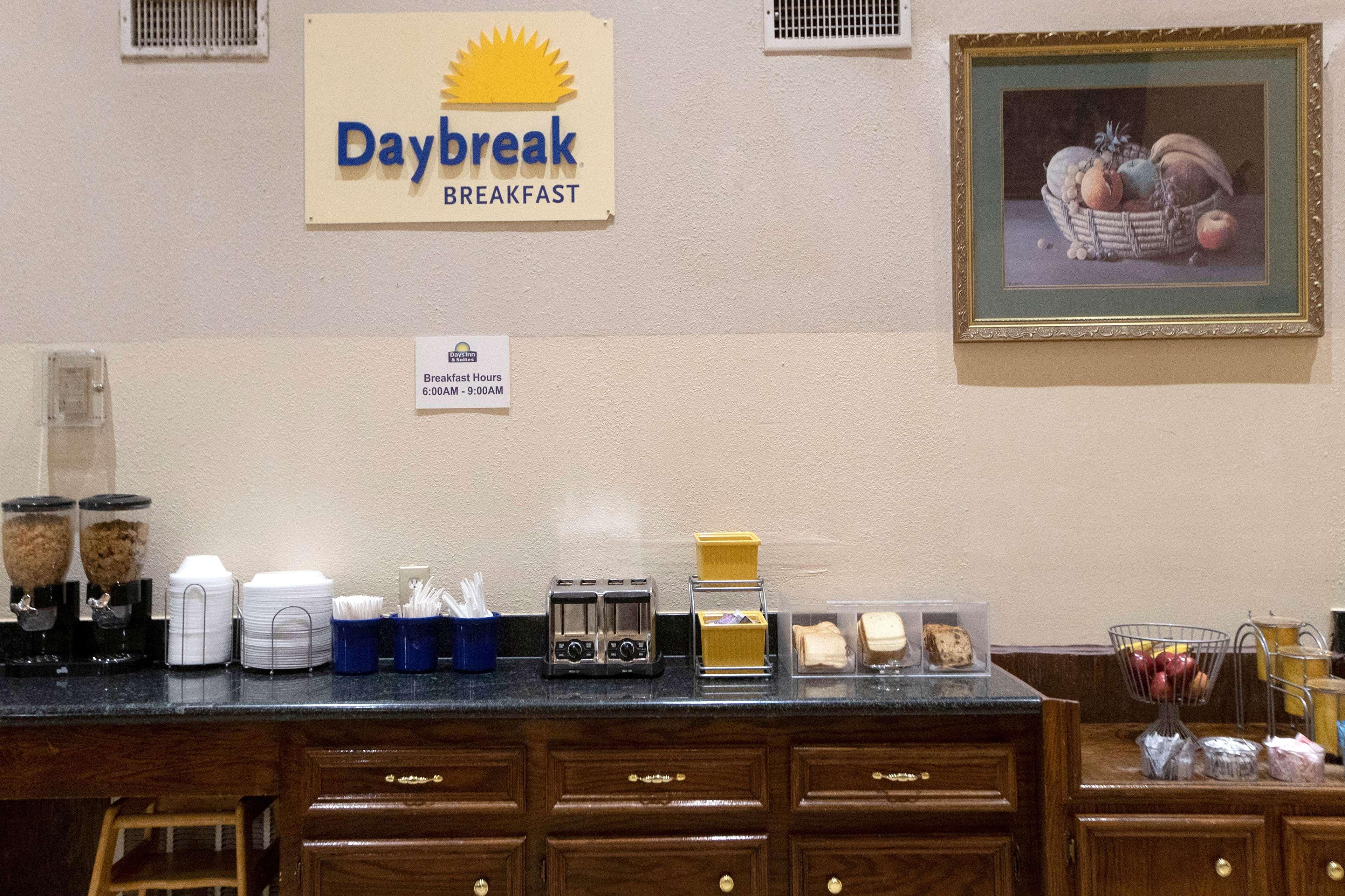 Days & By Wyndham North/aldine Hotel Houston