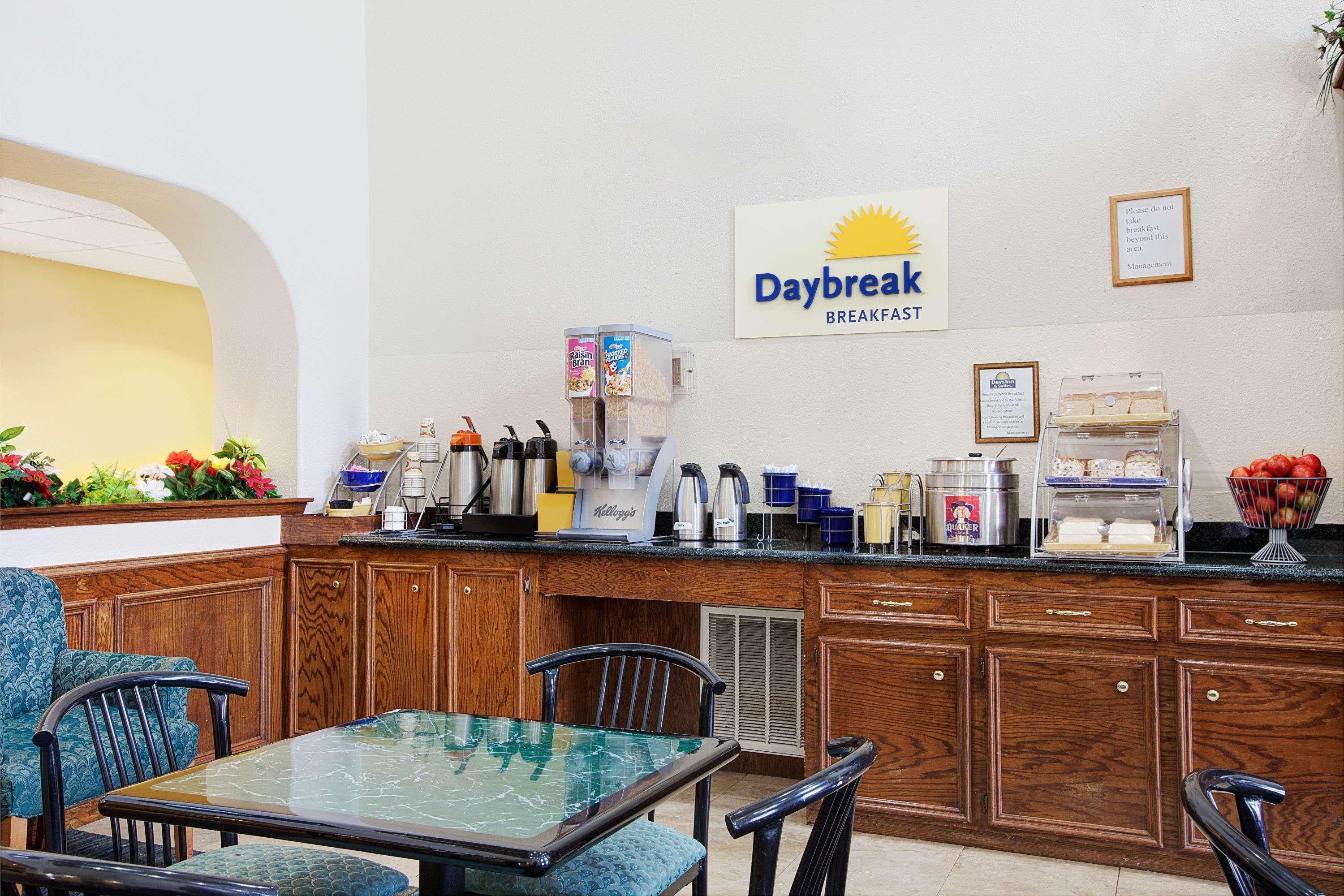 Hotel Days & By Wyndham North/aldine