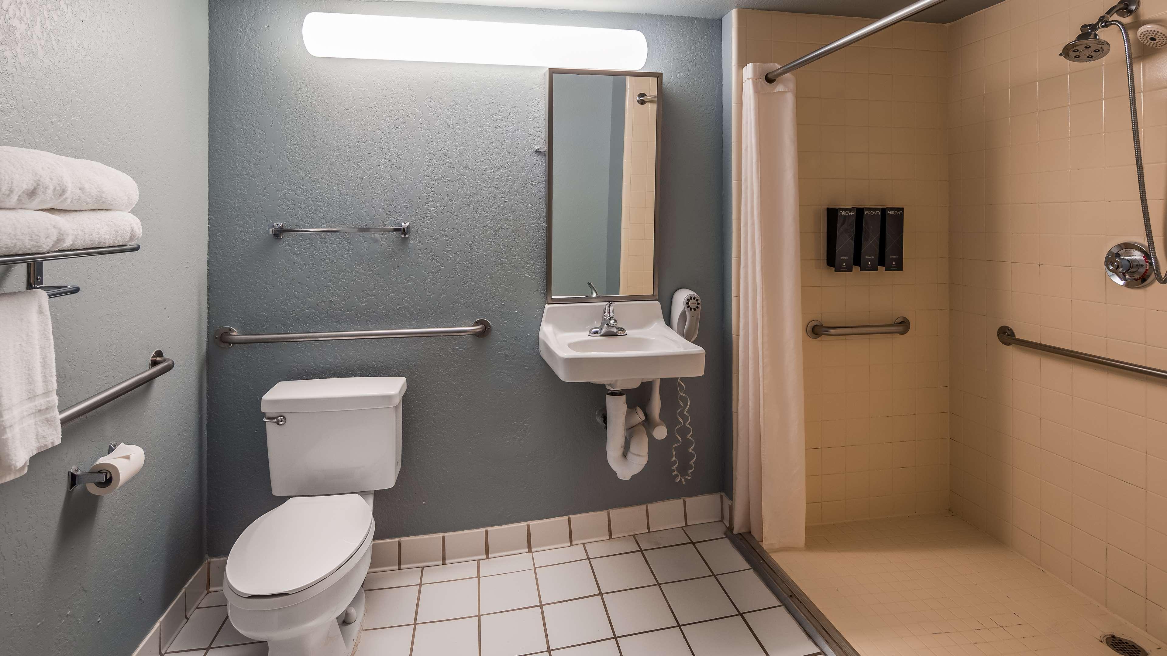 Surestay Plus By Best Western Medical Center Hotel