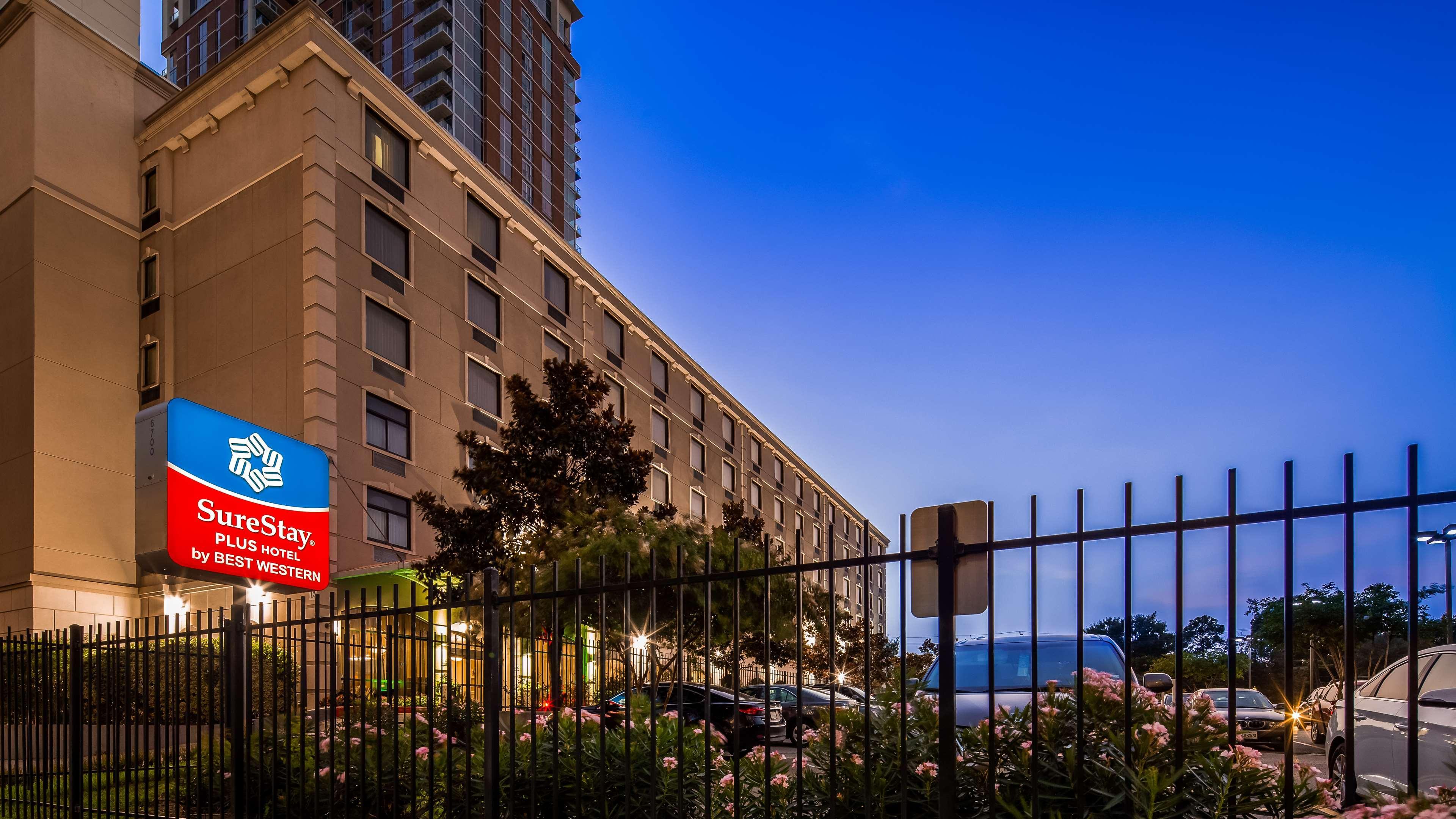Hotel Surestay Plus By Best Western Medical Center