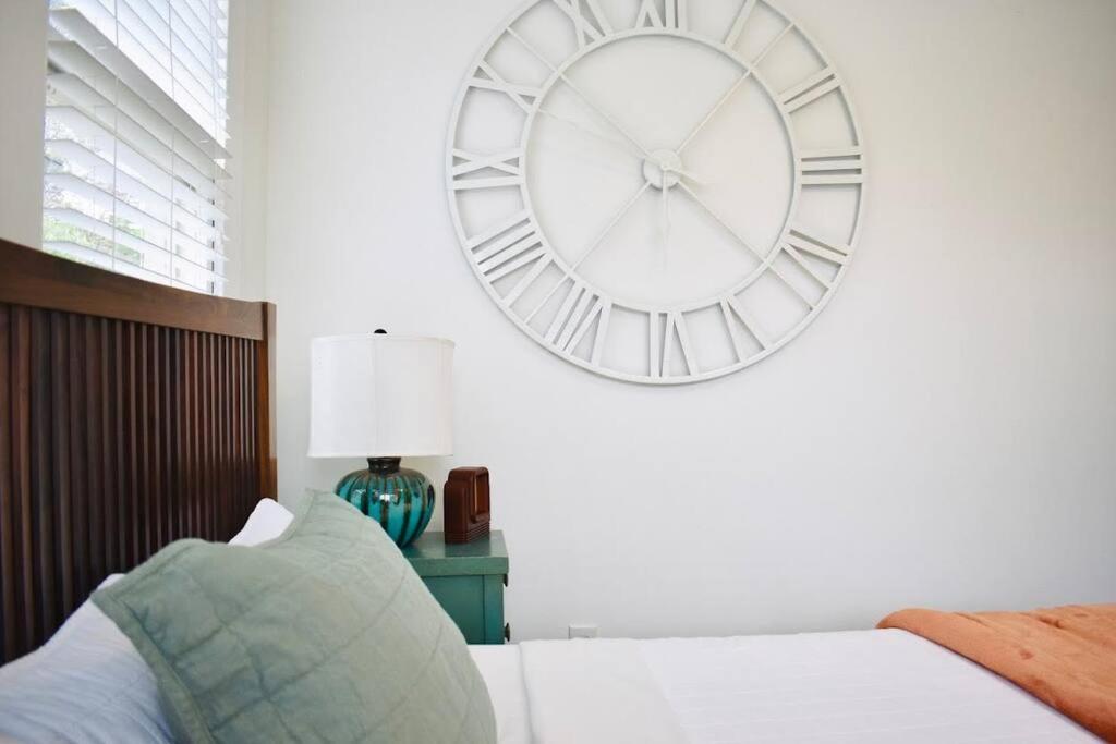 Cute And Cozy In Montrose, Near Parks, Eats And Shops Apartment