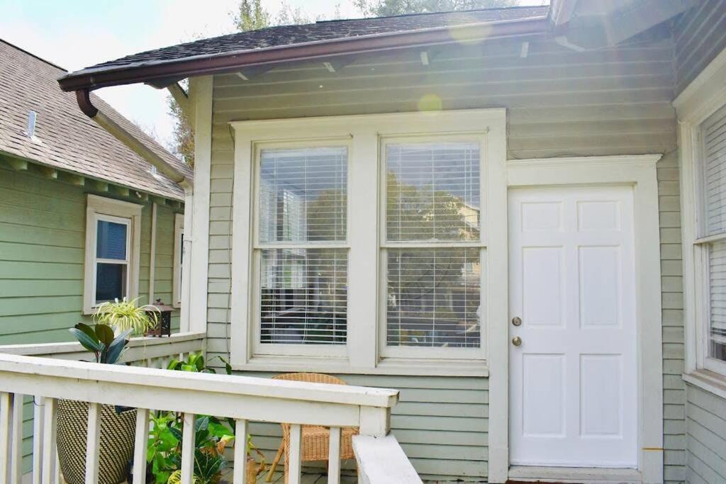 Apartment Cute And Cozy In Montrose, Near Parks, Eats And Shops