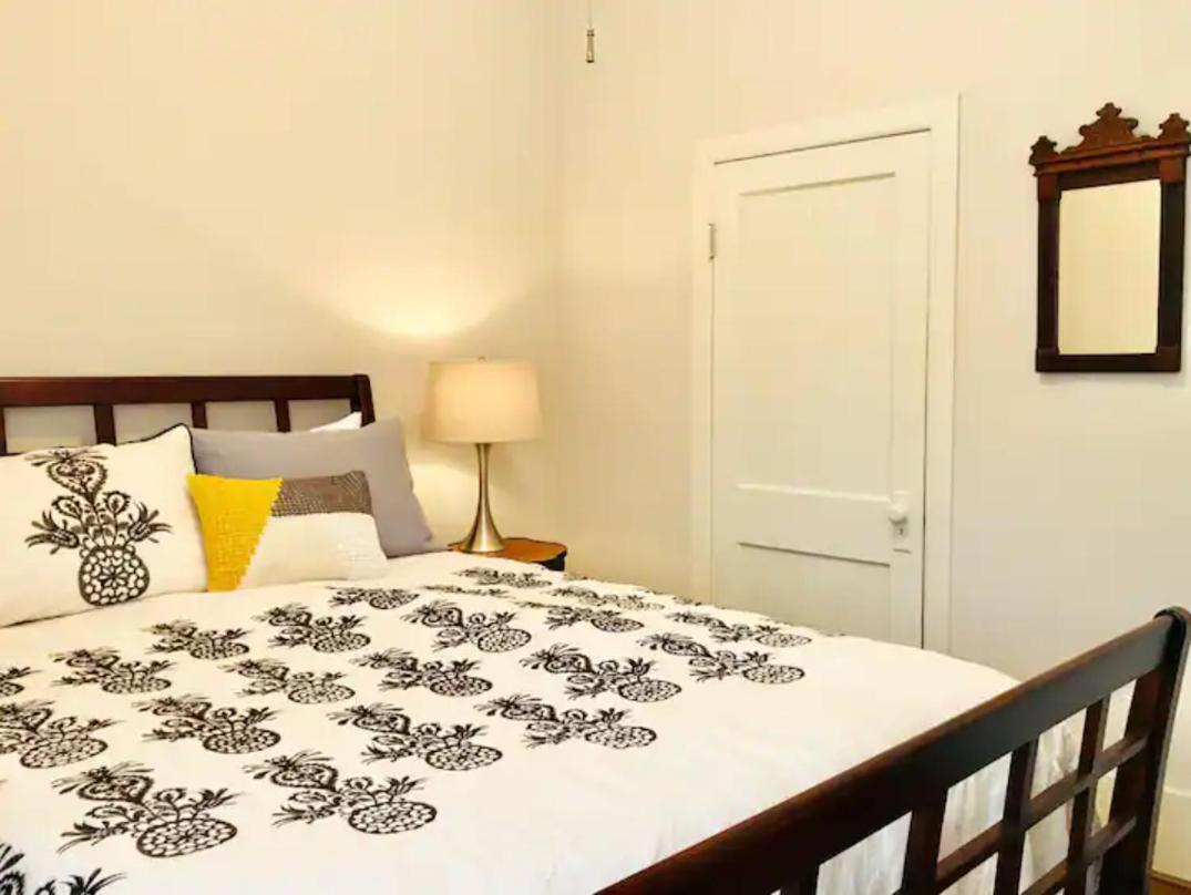Apartment Cute And Cozy In Montrose, Near Parks, Eats And Shops *