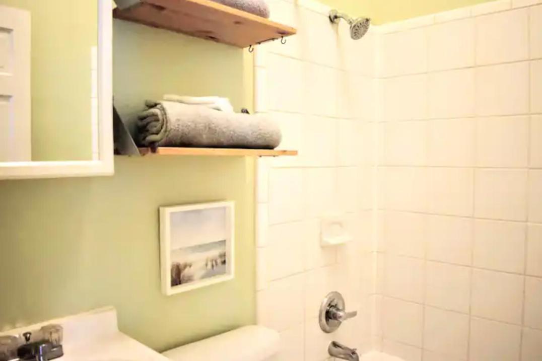 Cute And Cozy In Montrose, Near Parks, Eats And Shops Apartment Houston