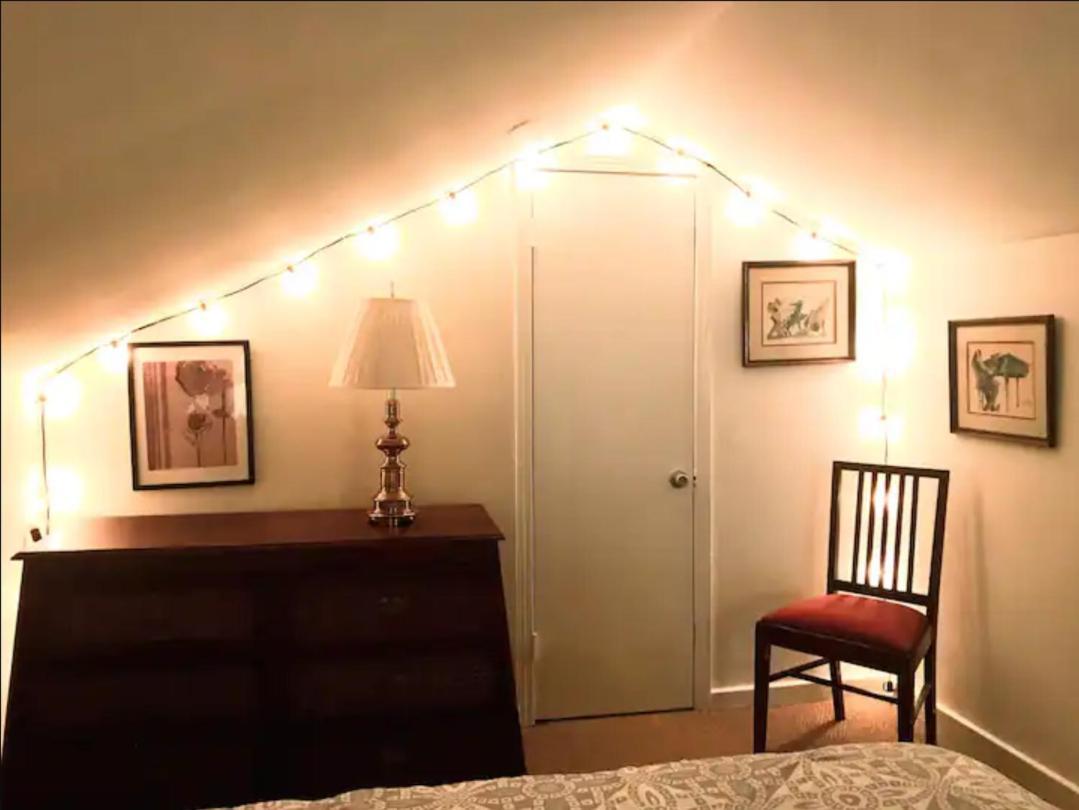 Cute And Cozy In Montrose, Near Parks, Eats And Shops Houston