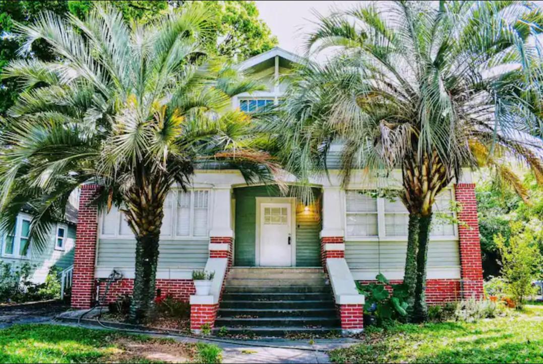 Cute And Cozy In Montrose, Near Parks, Eats And Shops