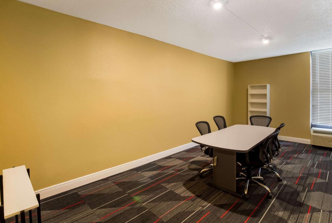 Quality East I-10 Inn Houston