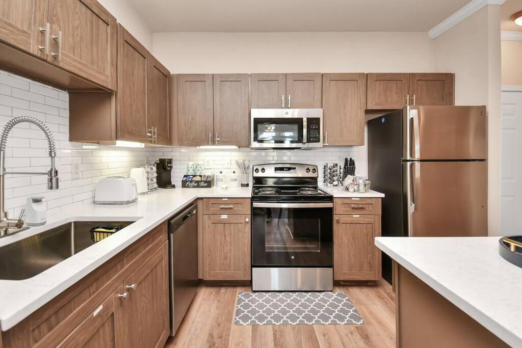 Apartment Ultimate Retreat Near Galleria-pool *
