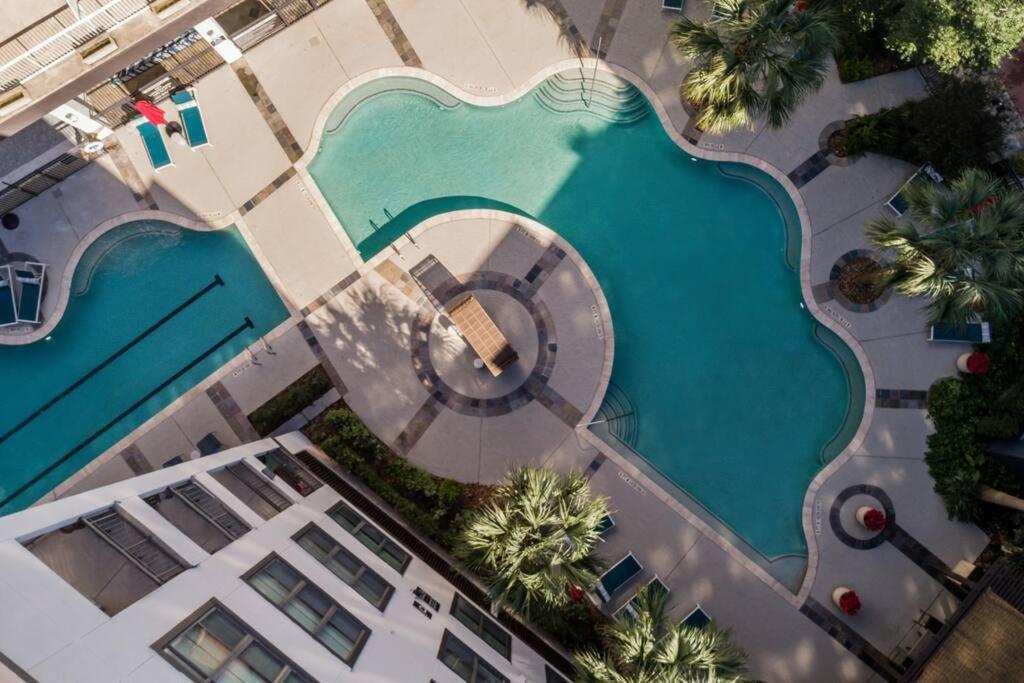 Ultimate Retreat Near Galleria-pool