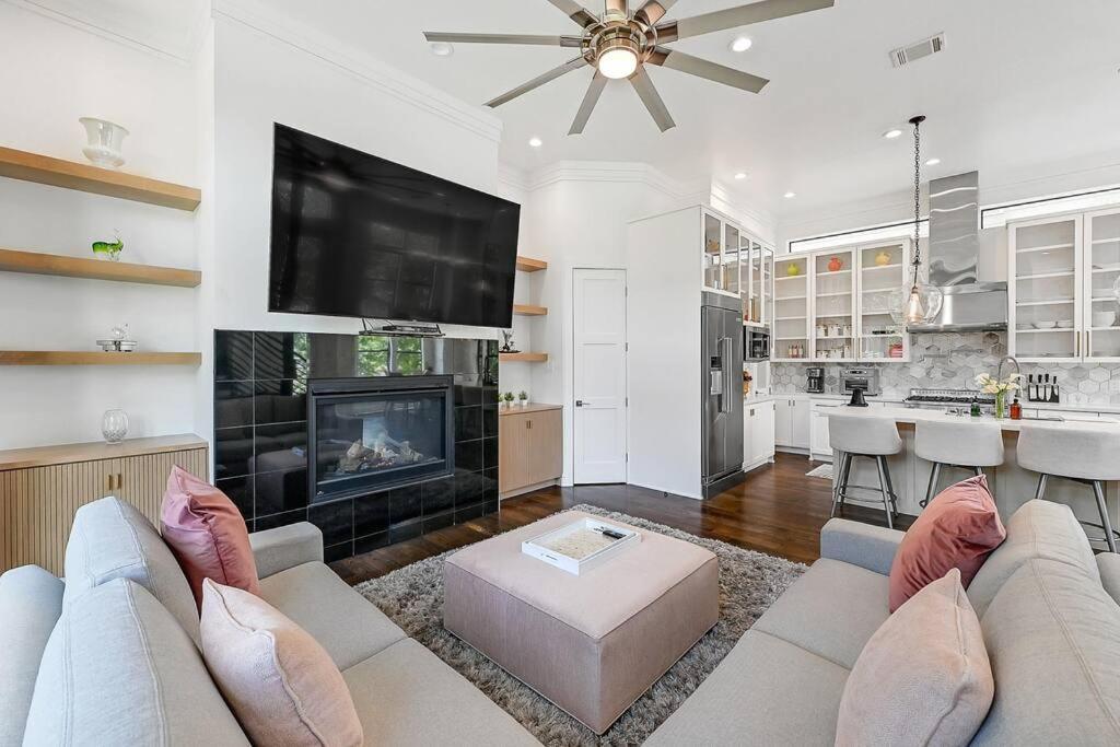 Luxury At The Heights~close To Downtown *