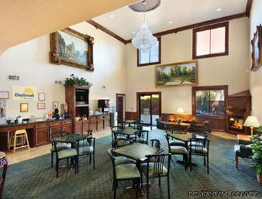 Days & By Wyndham North/aldine Hotel 2*
