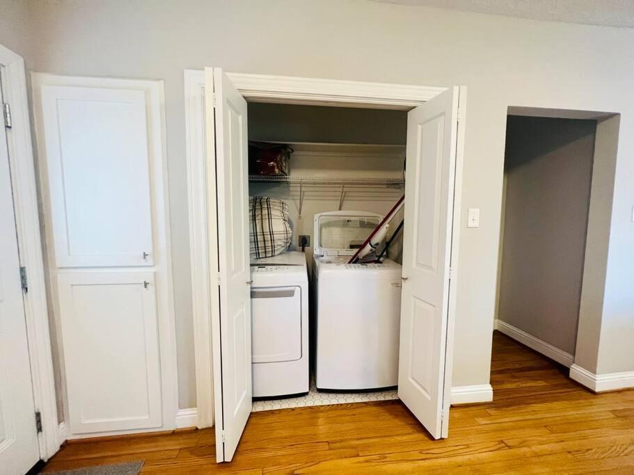*sweet Houston*/12ppl/3br/1b *
