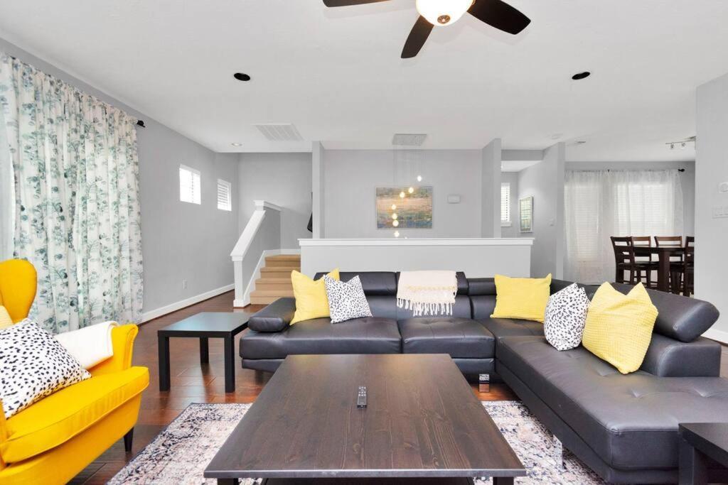 Dreamy 3bdrm Museum/med Ctr Gem *
