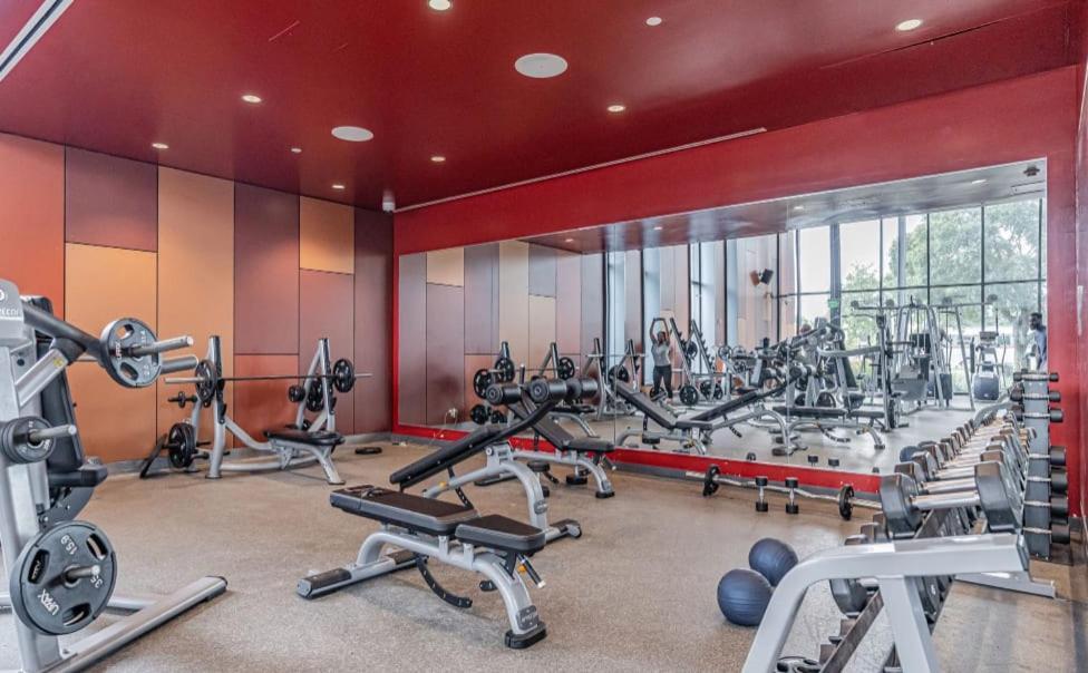 Htx Dtown I Sleeps 7 Wi-fi Parking Free Gym Apartment