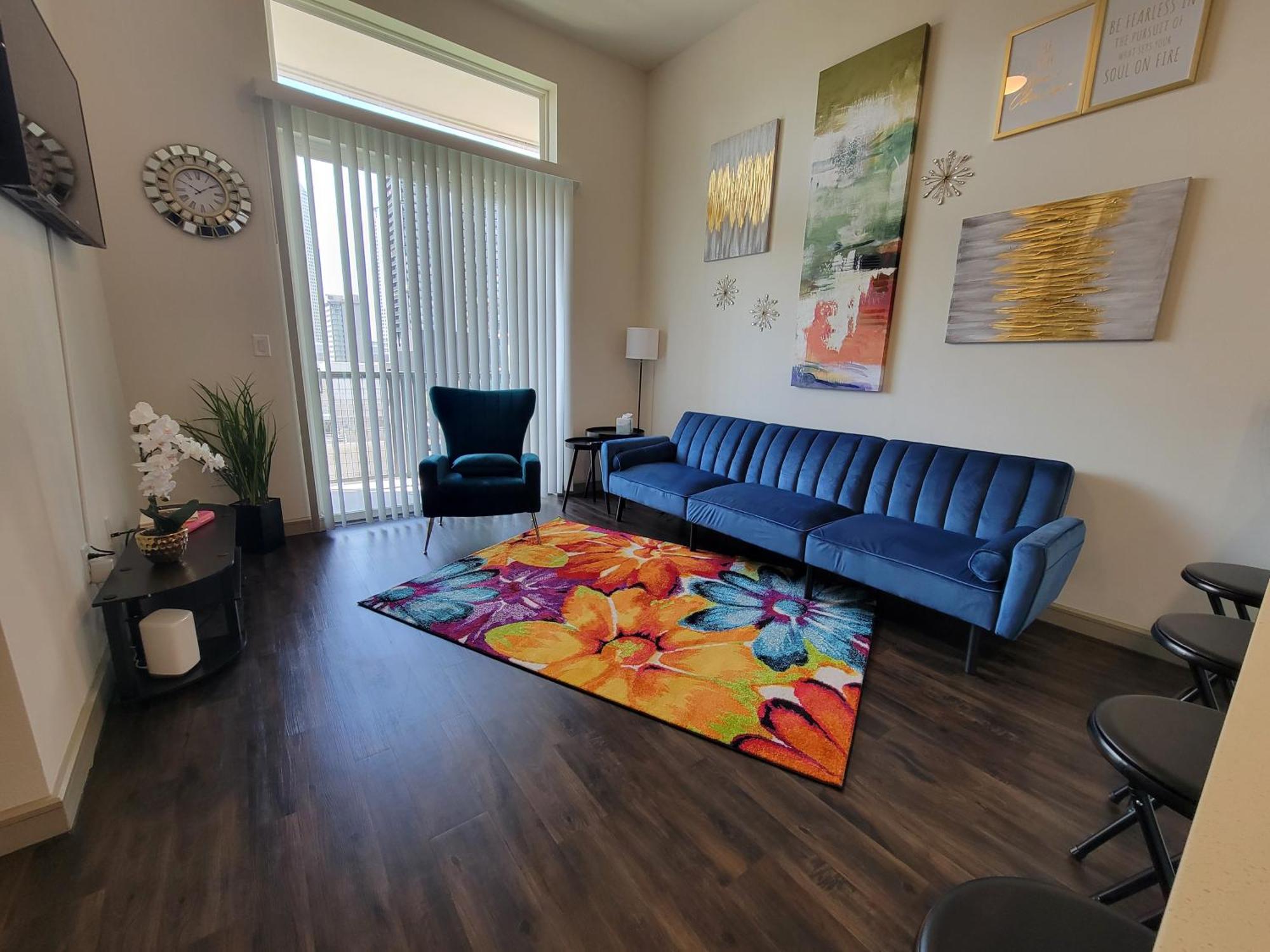 Sodo Gem: Rooftop Skyline Pool Parking Wi-fi Apartment Houston