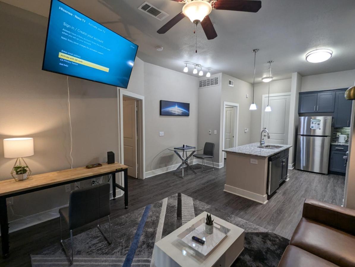 The Apollo - Lux 1-bed Near Space Center * Houston
