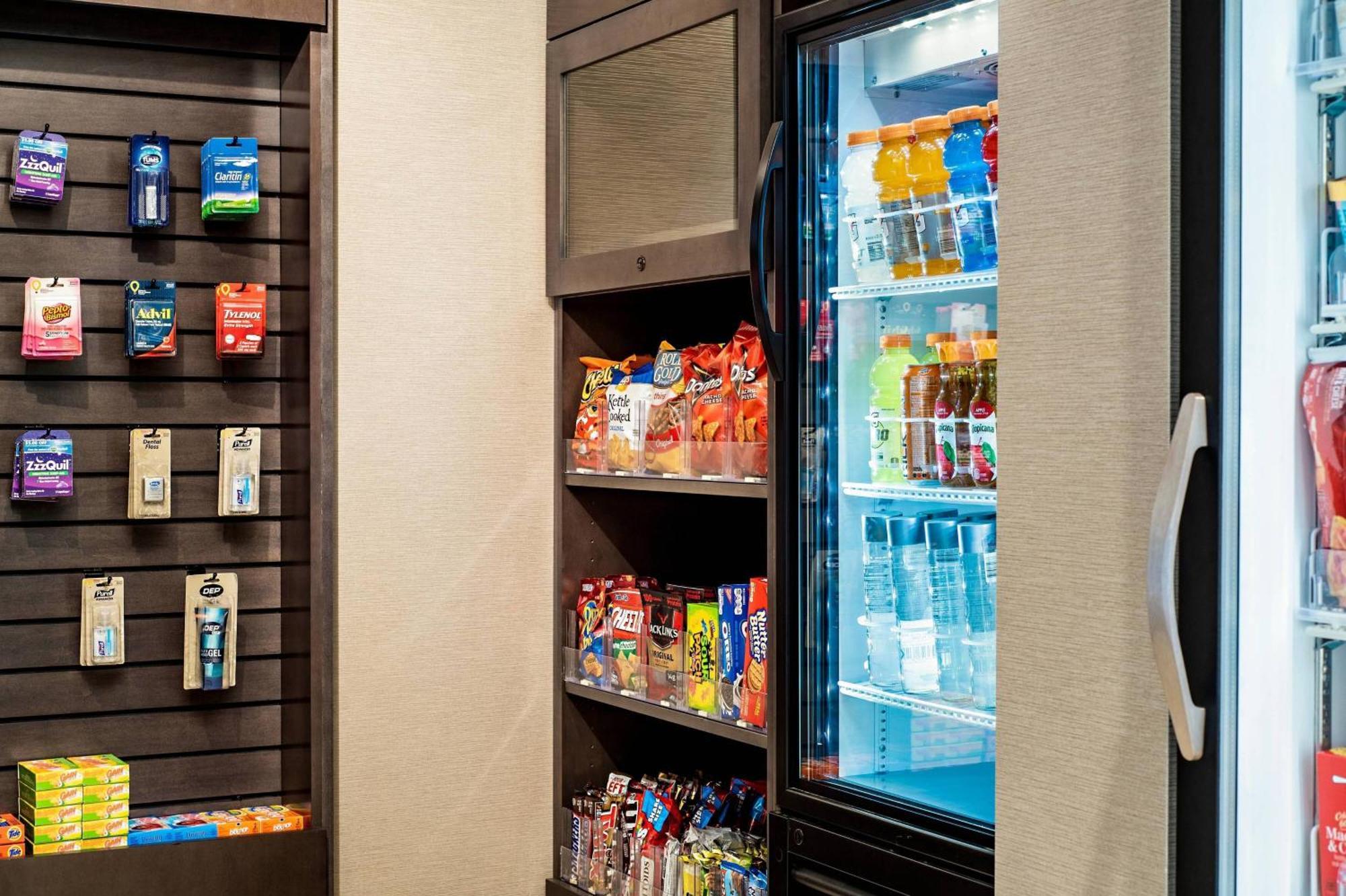 By Marriott Medical Center/nrg Park Hotel 3*