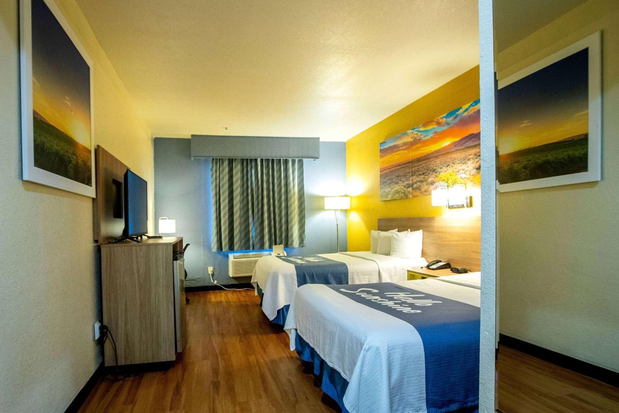 Days & By Wyndham North/aldine Houston