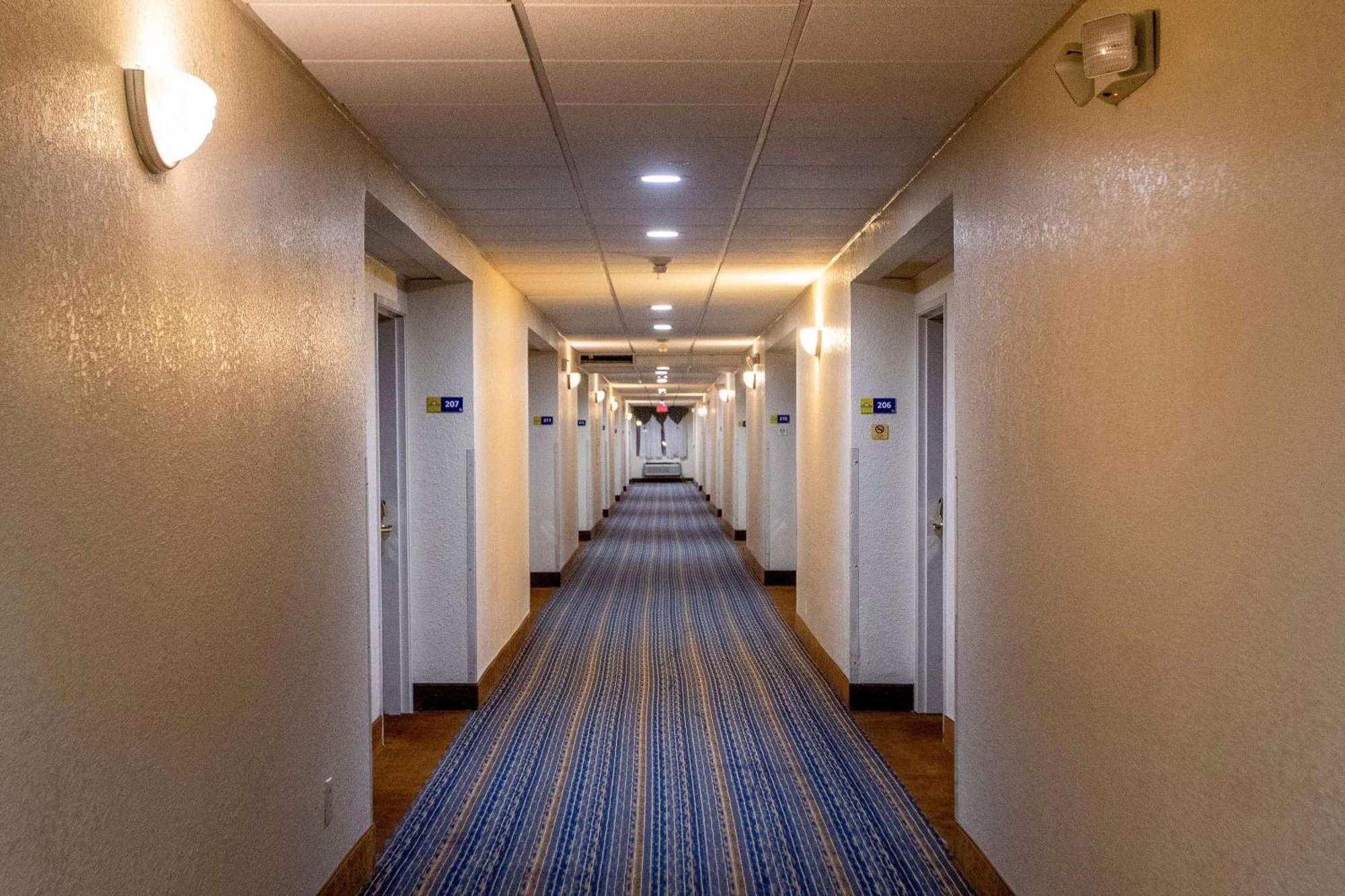 Hotel Days & By Wyndham North/aldine 2*