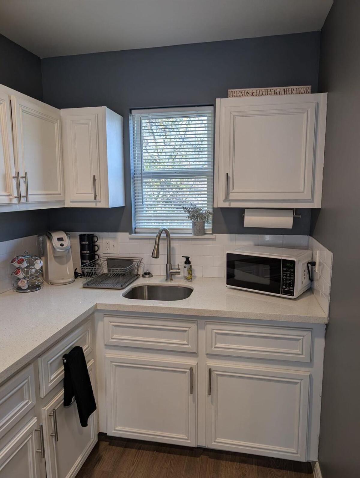 Apartment Cozy 2b Near Uofh And Tsu!