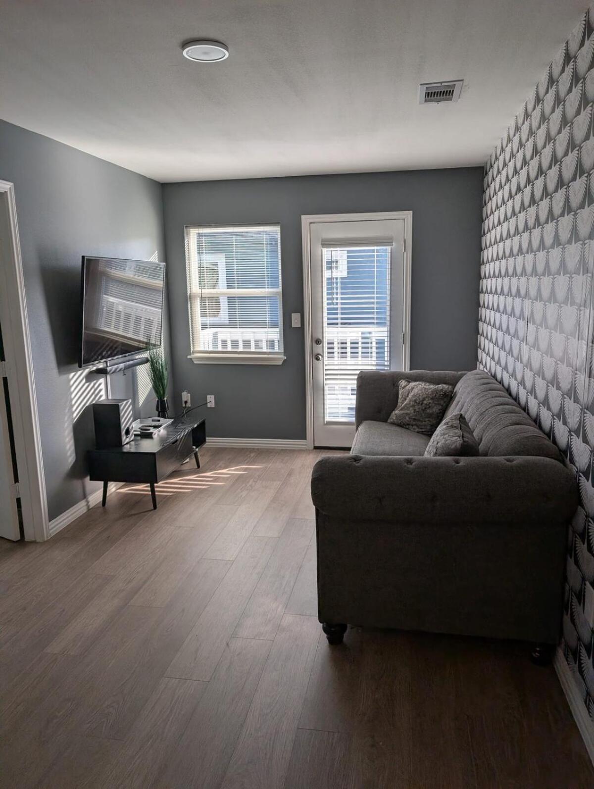 Apartment Cozy 2b Near Uofh And Tsu! Houston