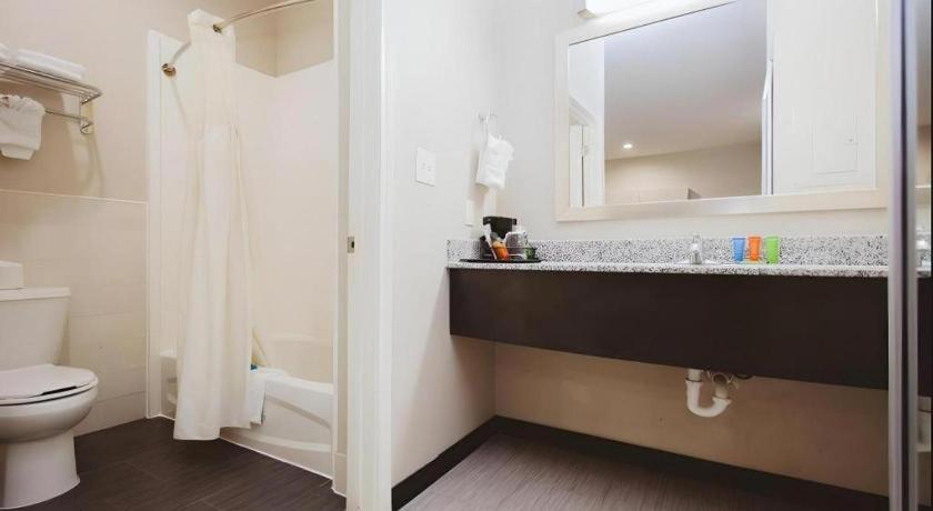 Americas Value And Iah Airport North Hotel