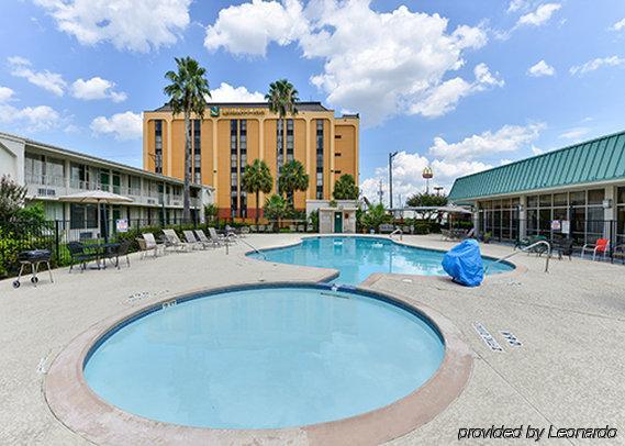 Quality East I-10 Inn 2*