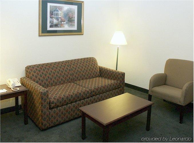 Hotel Days & By Wyndham North/aldine 2*