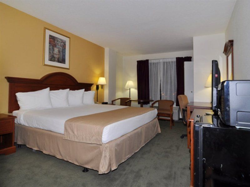 Surestay Plus By Best Western Medical Center Hotel 3*